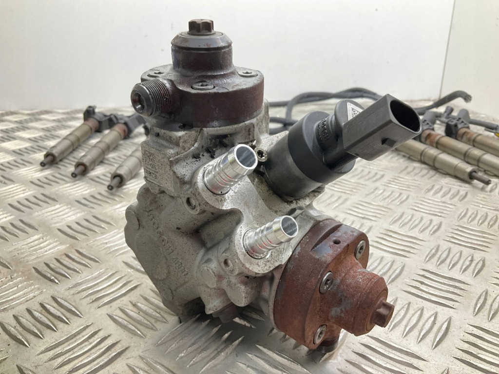 фото №12, 2012 audi a6 s6 c7 4g набор системы впрыска 059130755bg