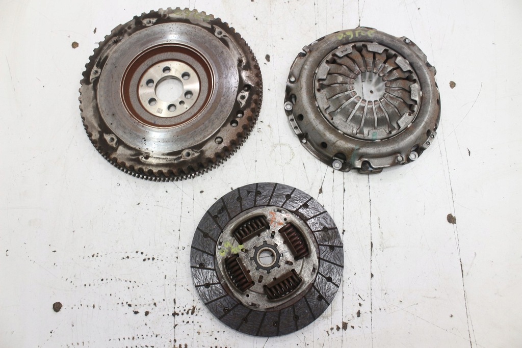 фото №1, Captur i clio iv 0.9 tce зчеплення диск притиск комплект 123116079r