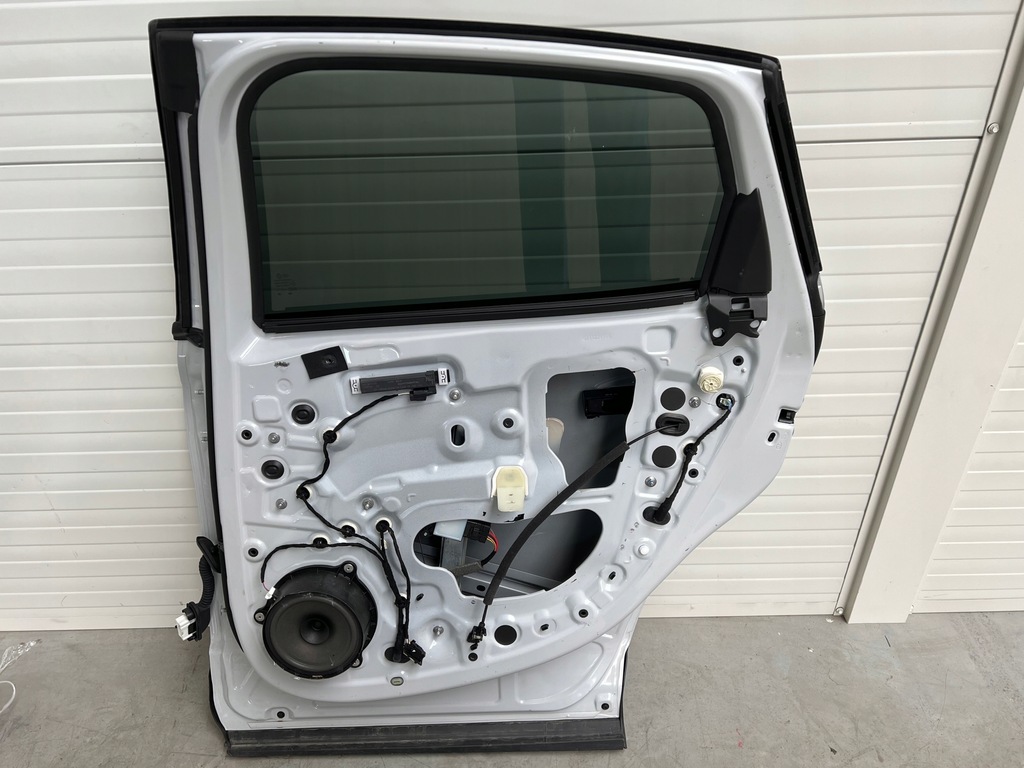 фото №7, Дверь правый задняя задние renault arkana