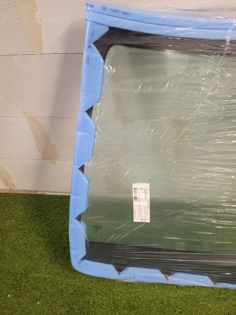 фото №7, Стекло лобовое mercedes w205 a205 a2056709000 nowa