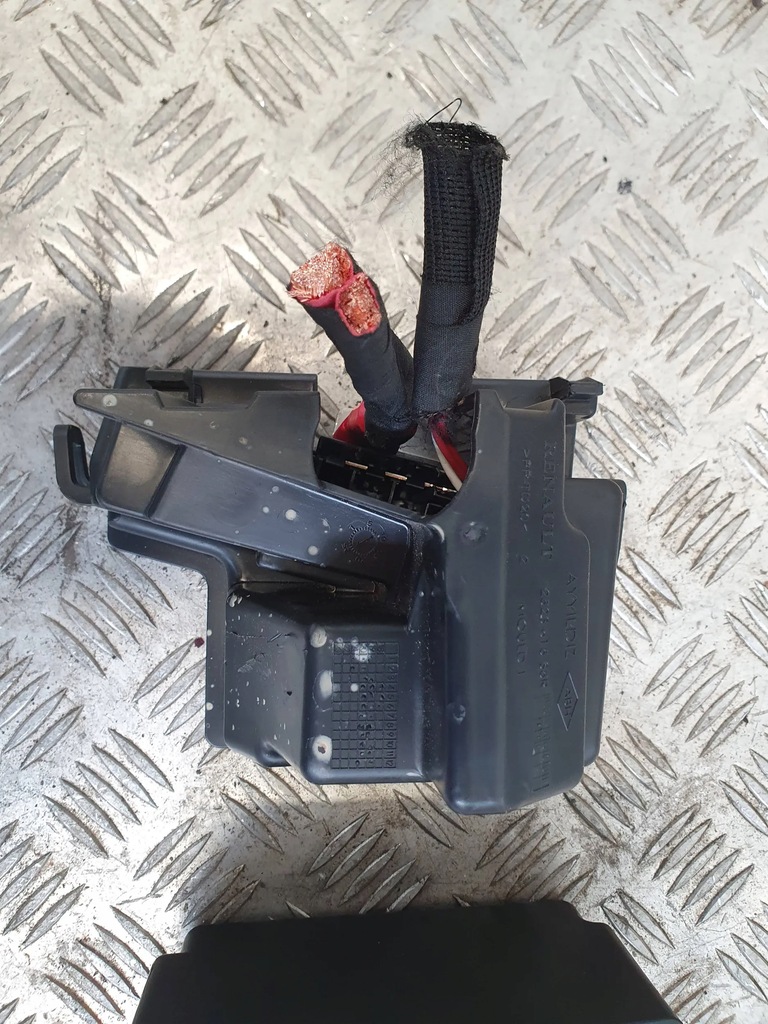 фото №7, Renault captur ii 2019-2023 1.0 tce коробка предохранителей