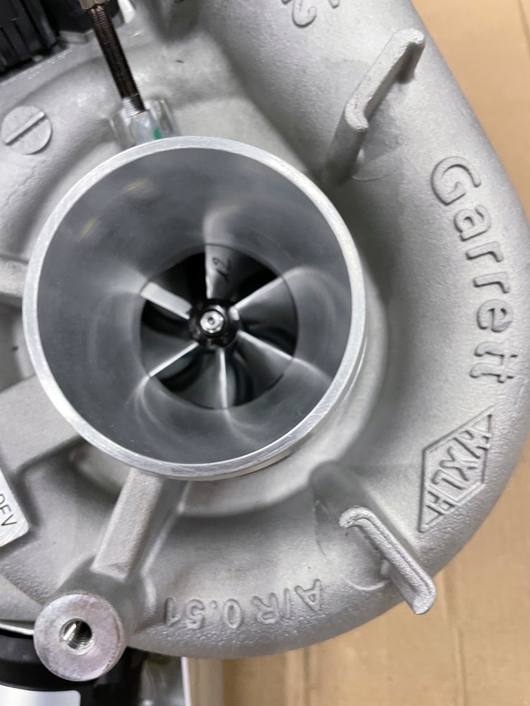 фото №1, Турбіна master iii lift 2.3 dci biturbo 180 koni