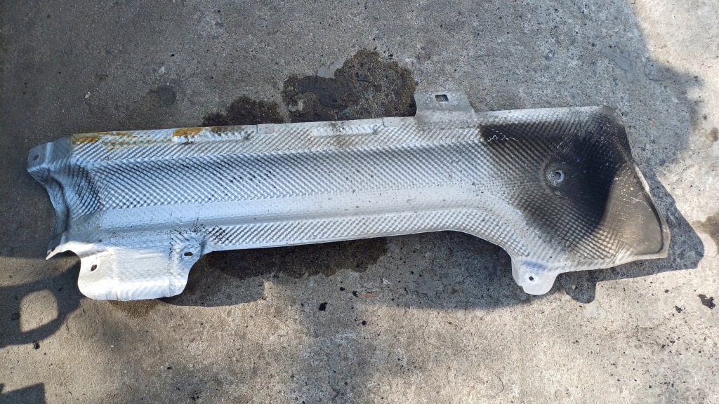 Купить Mercedes w212 2.2 cdi защита тепловая a2126828571