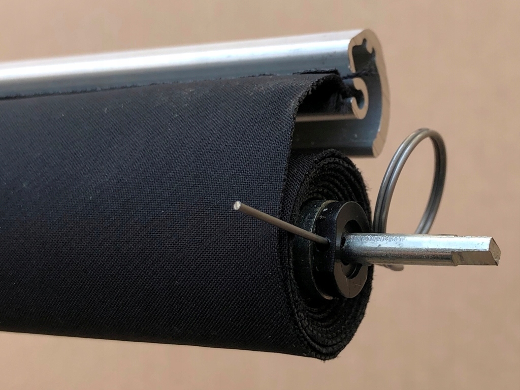 фото №8, Шторка панорамы люк перед black чёрный do mercedes benz e w211