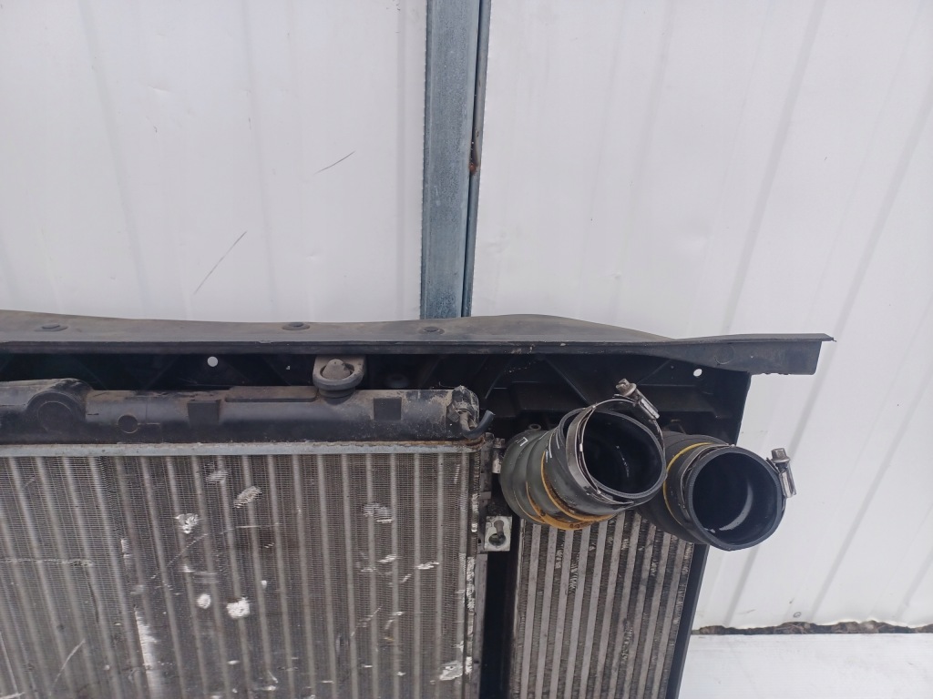 Peugeot 308 1.6d t7 рестайлинг  2012 ремень передний комплект радиатор 8747167 Недорого