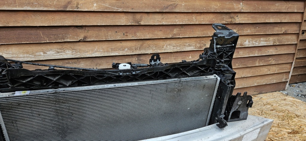 Купити Ремінь передній підсилювач радіатор вентилятор audi e-tron 4ke