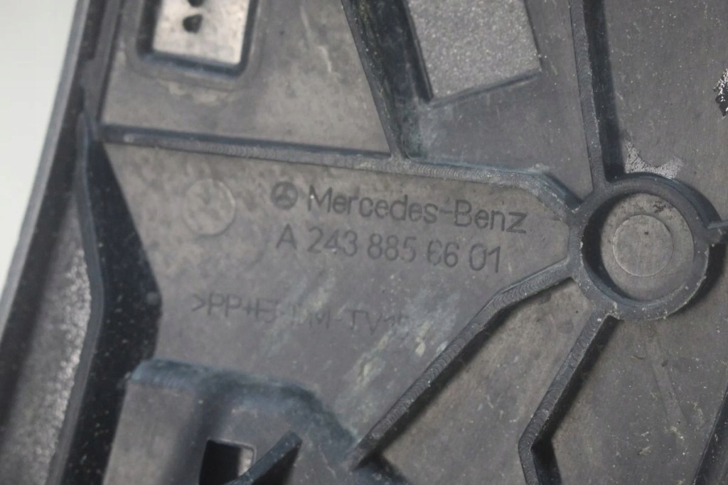 фото №11, Бампер перед mercedes eqa amg a243 w243 243 a2438856601