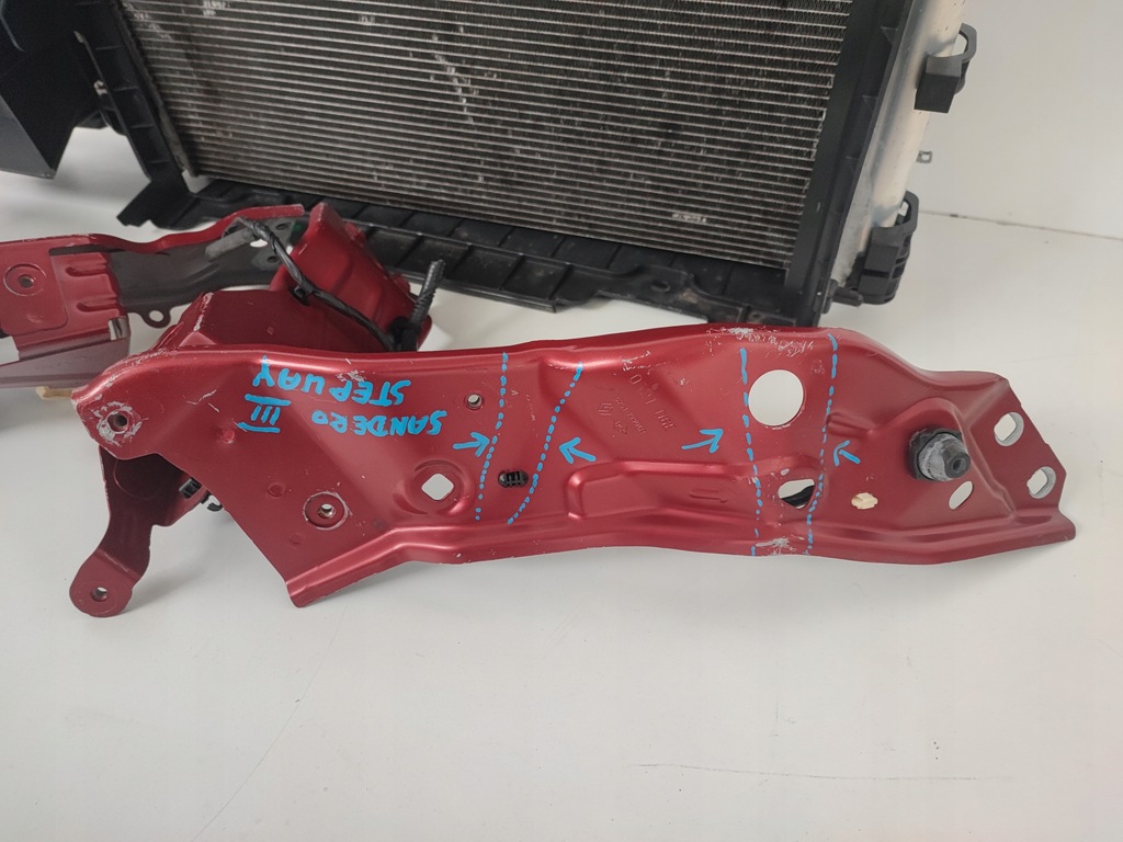 фото №6, Pas передній радіатор жалюзі dacia sandero / stepway iii 3