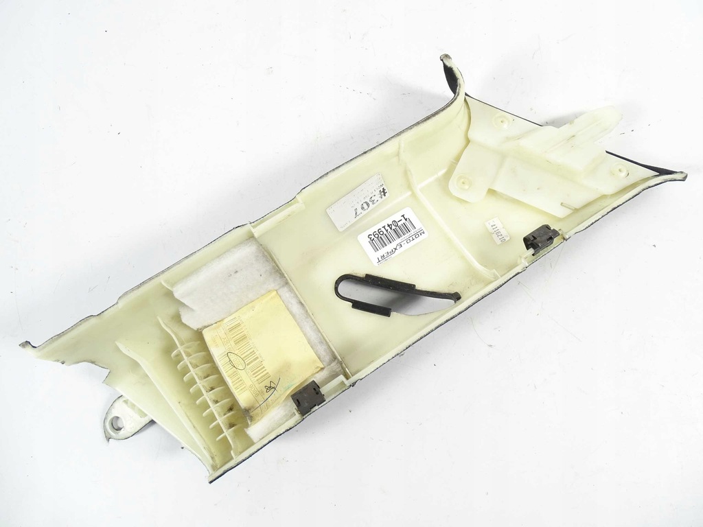 фото №4, Mercedes r w251 захист обшивка стійка правого