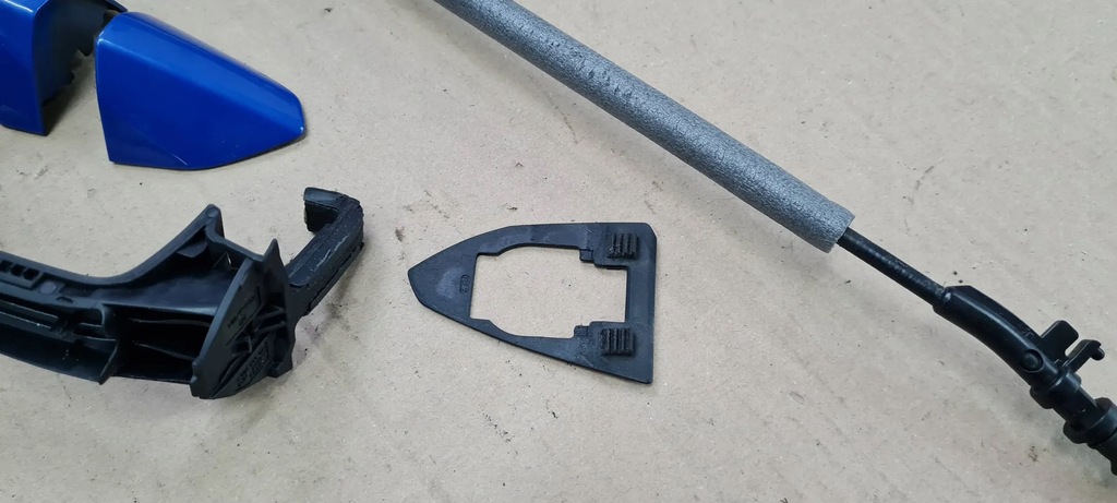 фото №7, S3 8y a3 ручка каркас корпус дверь правая перед 8y0837240a sedan lz5m