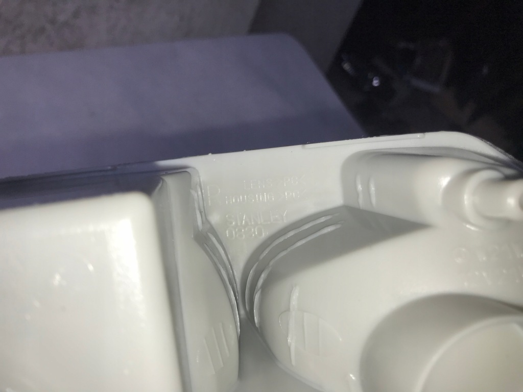 фото №4, Toyota lexus ls 400 celsior противотуманная фара правый