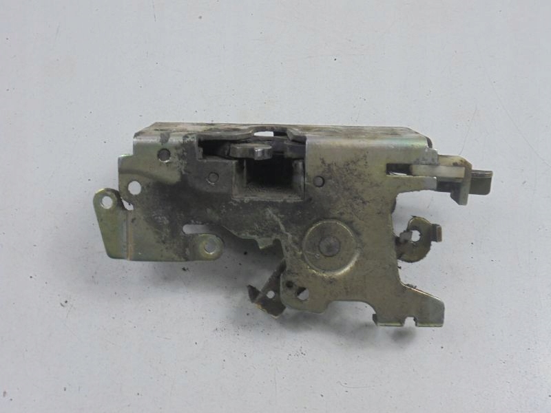 фото №6, Mercedes vito 1 w638 замок перед лівий 6387200435