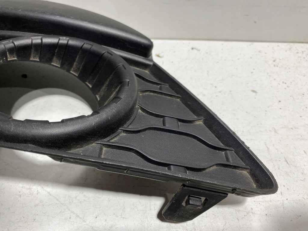 фото №6, Renault twingo ii 2008 правая сторона решётка радиатора радиатора / решётка радиатора