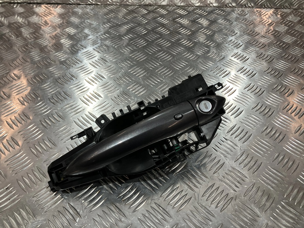 фото №1, Ручка двері правий перед uk alfa romeo giulia 15- 035