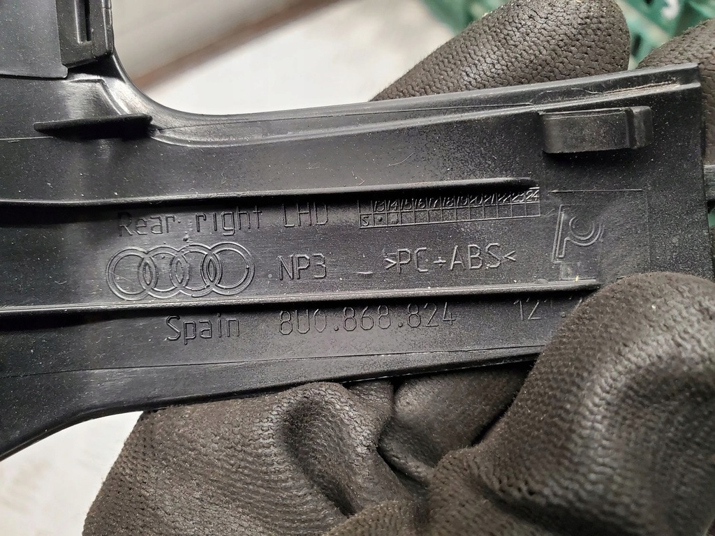 фото №5, Audi q3 8u 2015 задняя сторона правая ручка дверь задних