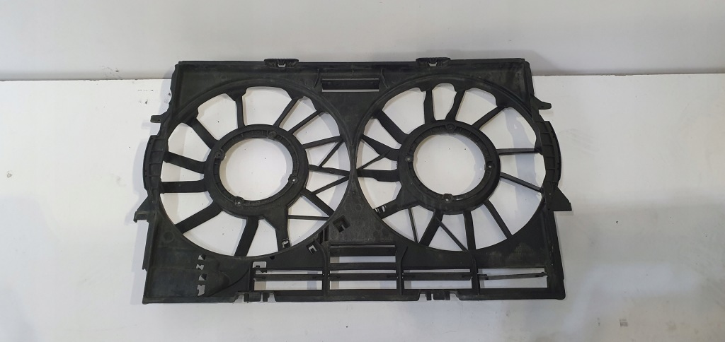 фото №3, Корпус вентилятора audi a8 4h0121003m оригинал