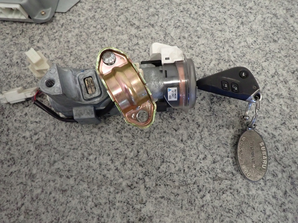 фото №6, Legacy outback 03- iv бортовой компьютер замок зажигания набор