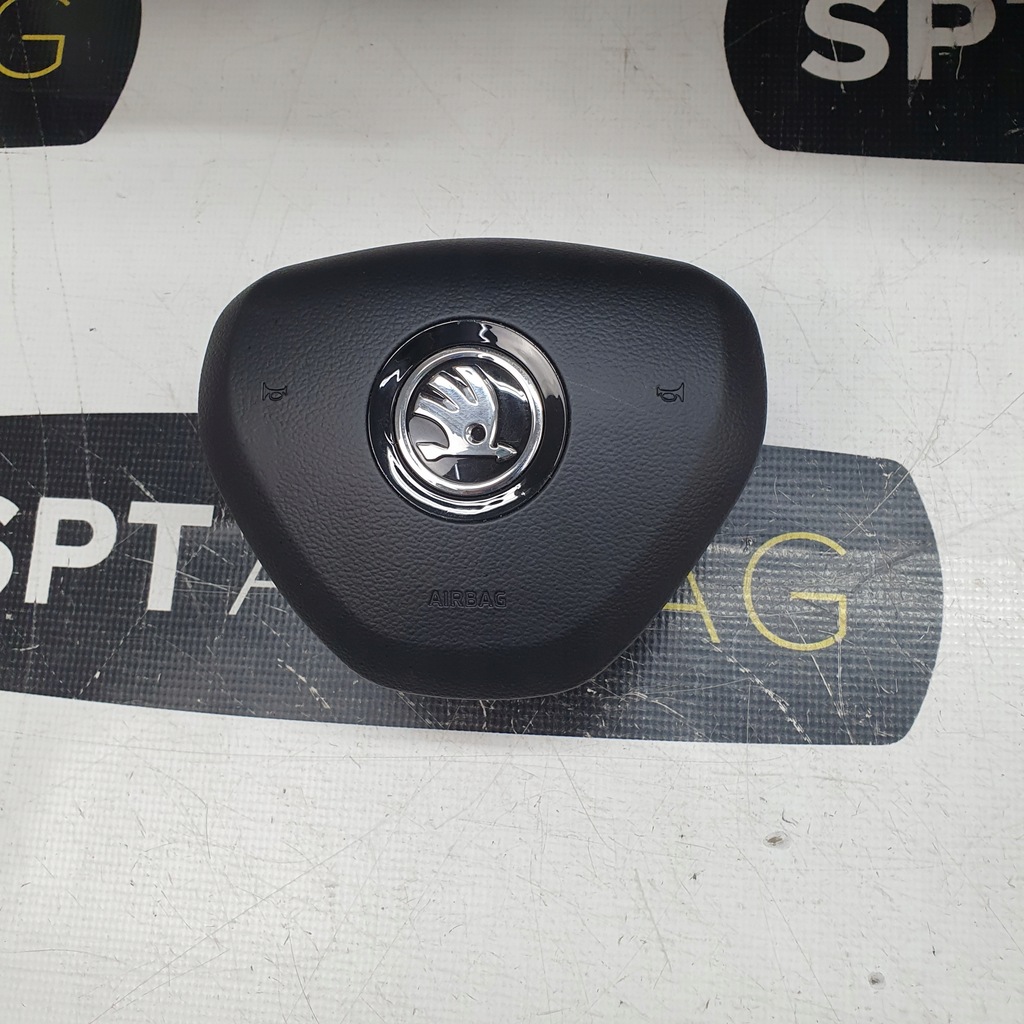 фото №8, Citigo приборная панель консоль подушки безопасности ремни подушка безопасности