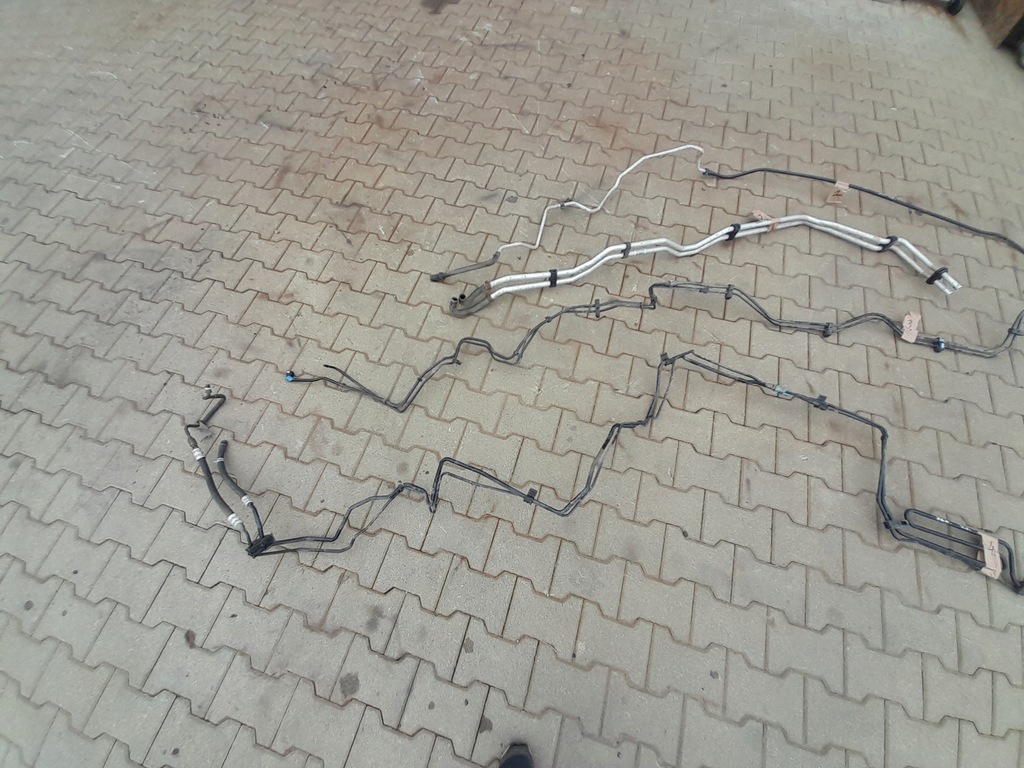 фото №7, Porsche 911 997 2006r 3.6 boxster трубки труба wąż провода wody 99757218100