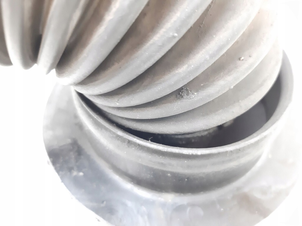 1995 rolls-royce silver spur защита амортизатора передний Недорого