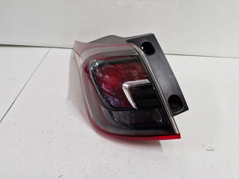 фото №1, Opel crossland x лампа лівий задня задня w крила