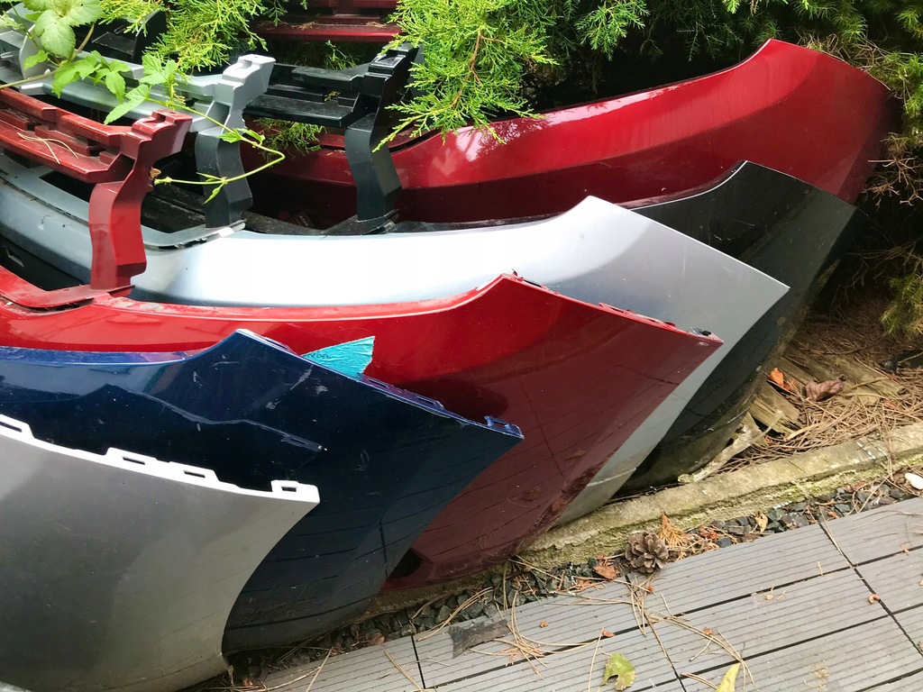 фото №1, Бампер dacia logan sandero lift 2017r.kolory