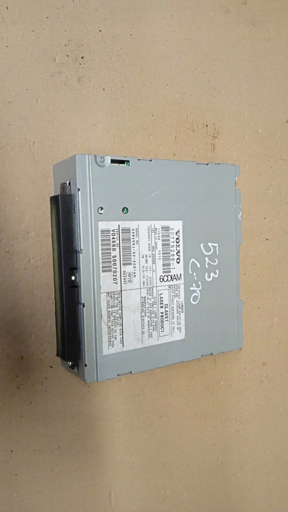 фото №1, Volvo c70 ii радио считыватель cd 307752861