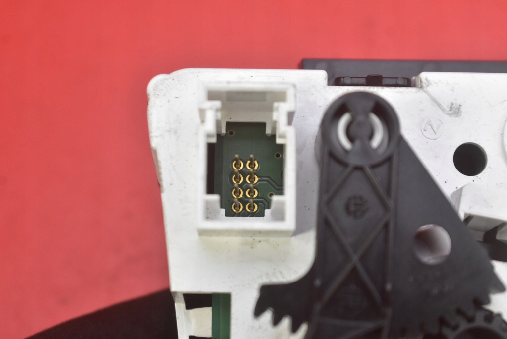 фото №5, Панель управление обдув кондиционер 69947013 peugeot 308 1 i t7 07-11