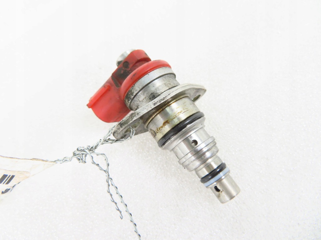 фото №1, Регулятор давления топлива toyota avensis verso 2.0 d 1cd-ftv