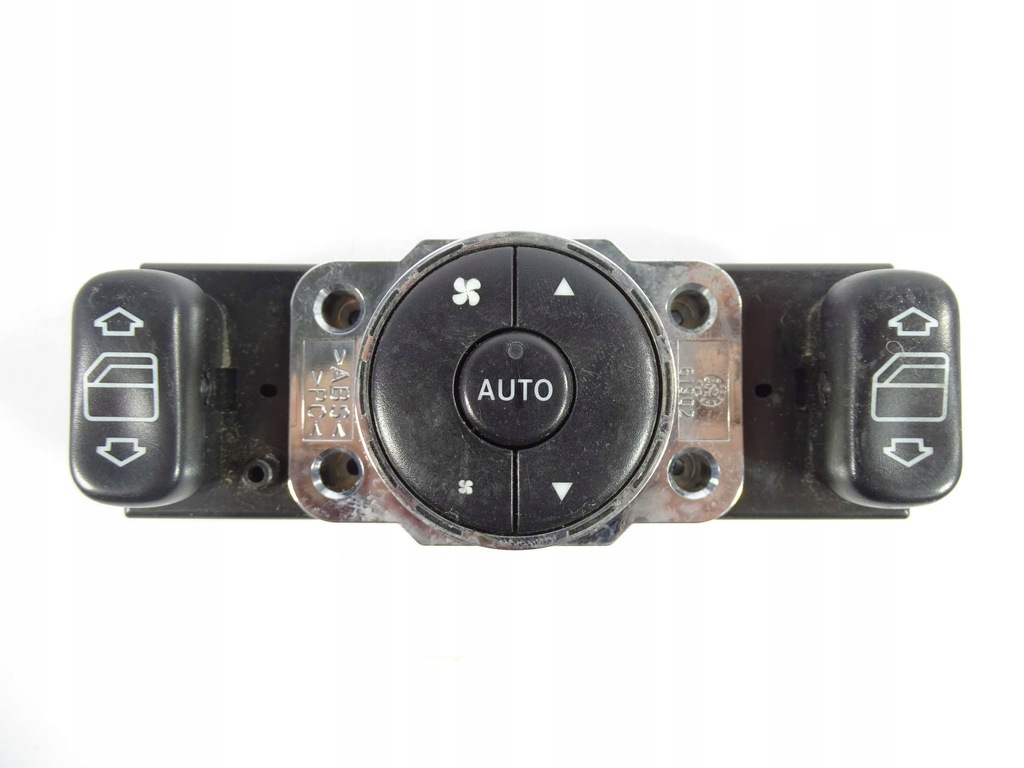 фото №1, Mercedes ml w163 панель кондиціонера обдув