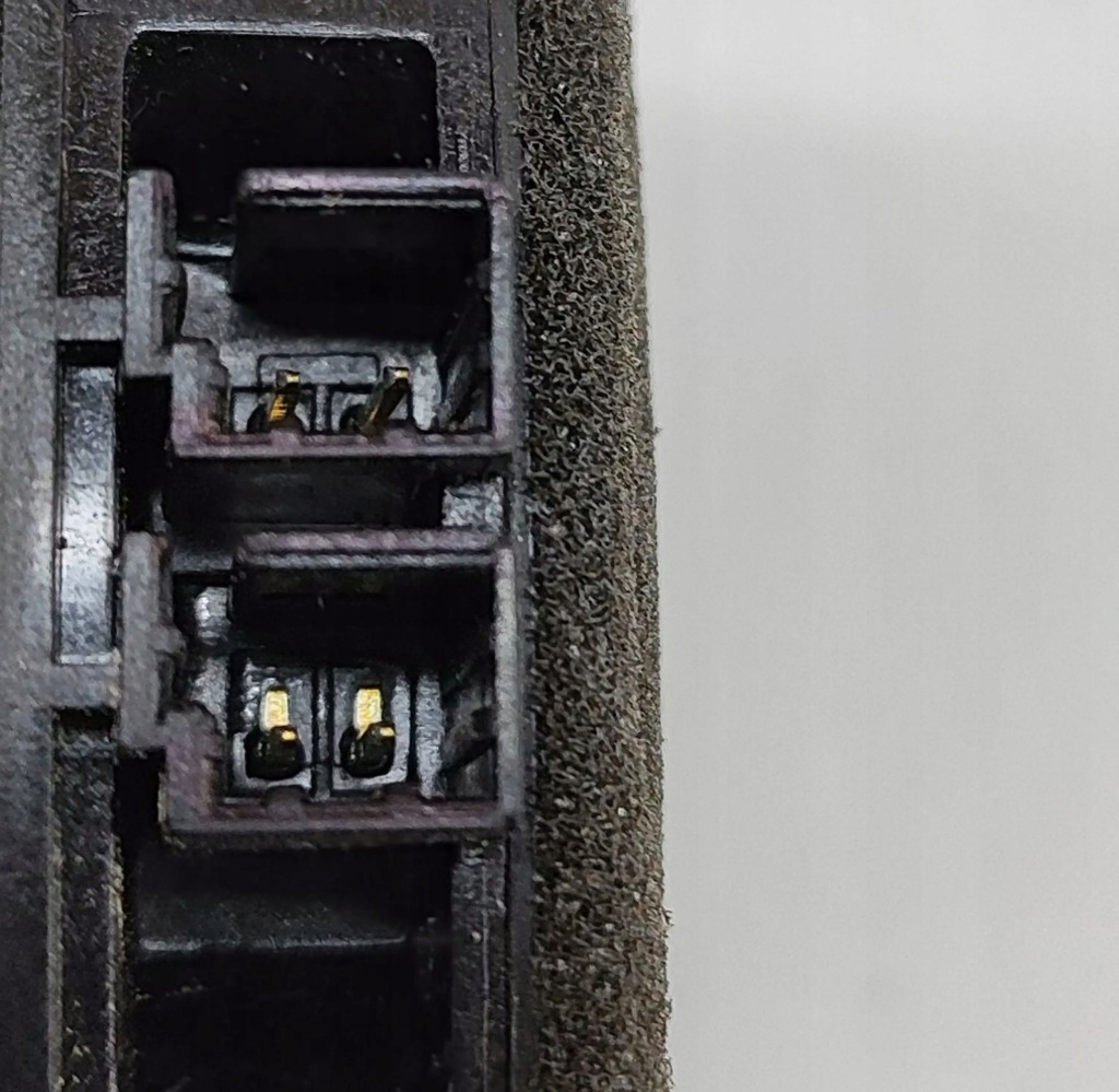 Bmw x5 g05 2019 правая сторона динамик дверь передних Недорого