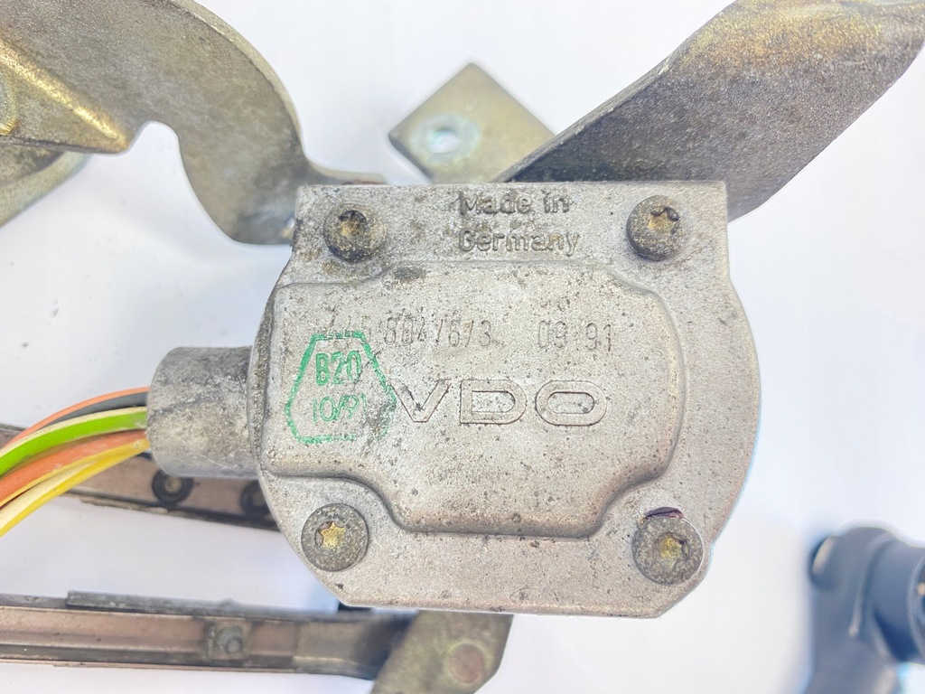 фото №11, Механізм датчик asr модуль датчик mercedes w124 260 300 300e-24 0005401817