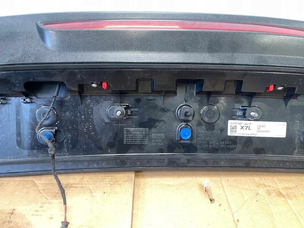 фото №12, Audi a4 b9 avant спойлер крышки багажника s-line lx7l 8w9827933