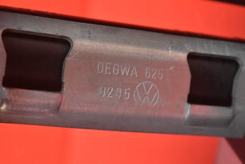 фото №8, Підлокітник eu 5m0864207b vw golf 5 v plus 05-14