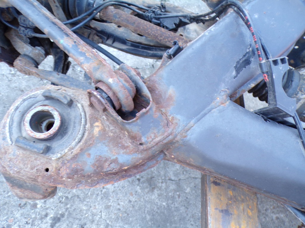 фото №4, Подрамник подрамник подрамник задняя mercedes w203 w209 clk