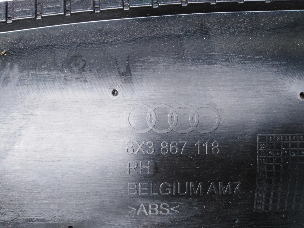 фото №12, Audi a1 8x 3d обшивка обивка дверь правый led 10r eu