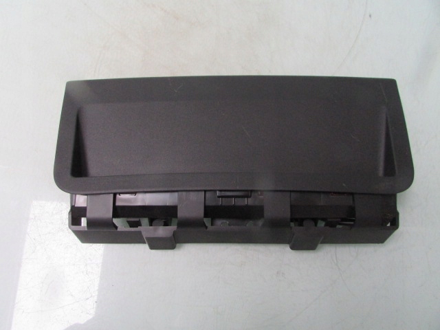 фото №2, G37 coupe 10r свет стоп стоп-сигнал третий задние