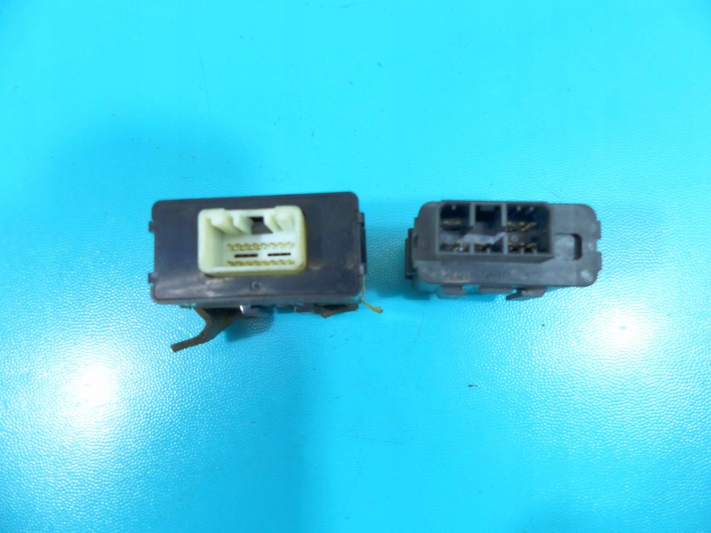 фото №12, Бортовой компьютер набор mazda mpv ii rf6a18881a 2.0 citd