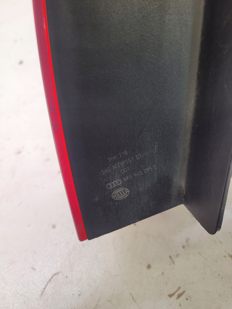 фото №7, Лампа лівий задня w крила audi a4 b8 8k5945095e