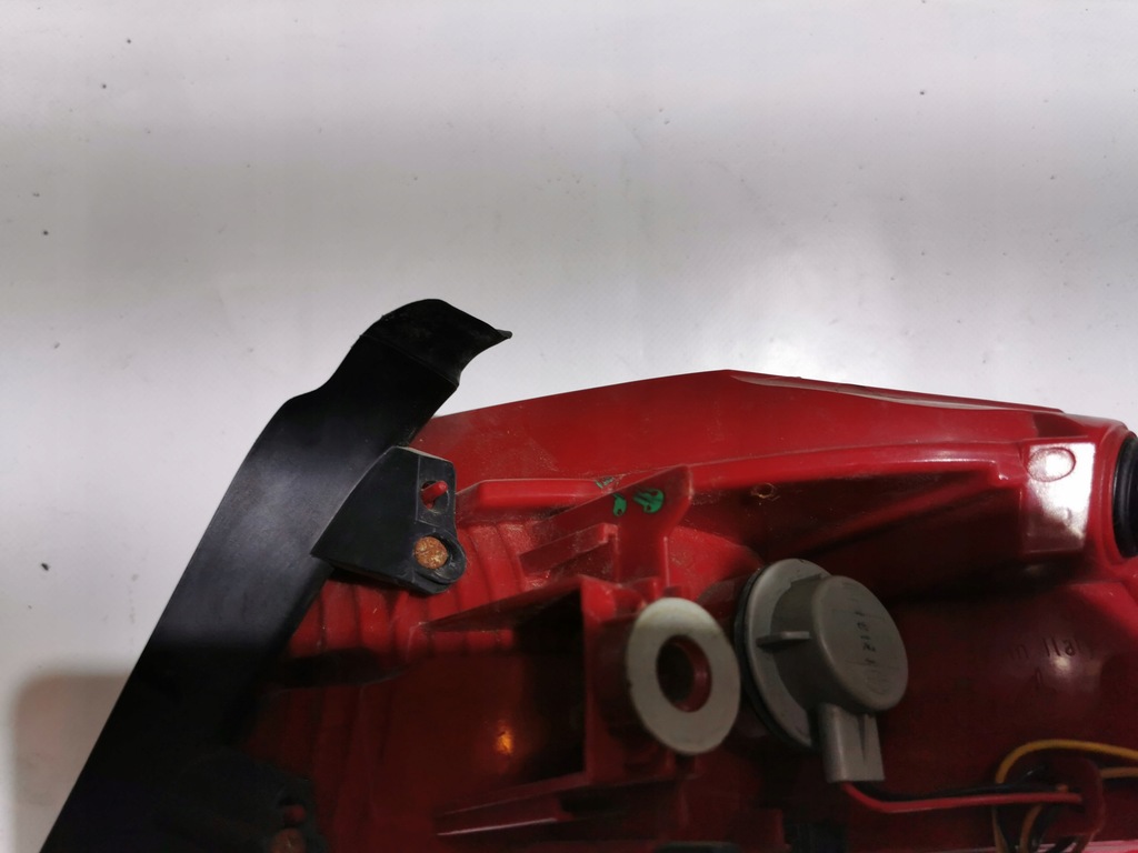 фото №10, Лампа лівий задня w крила audi a5 coupe 8t0945095