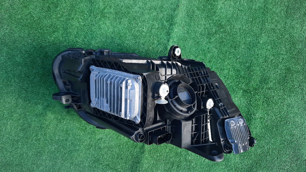 фото №5, Mercedes c-klasa w205 lift full led лампа kpl