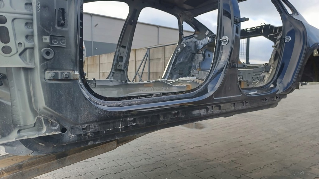 фото №4, Поріг лівий блок двигуна чверть volvo s90