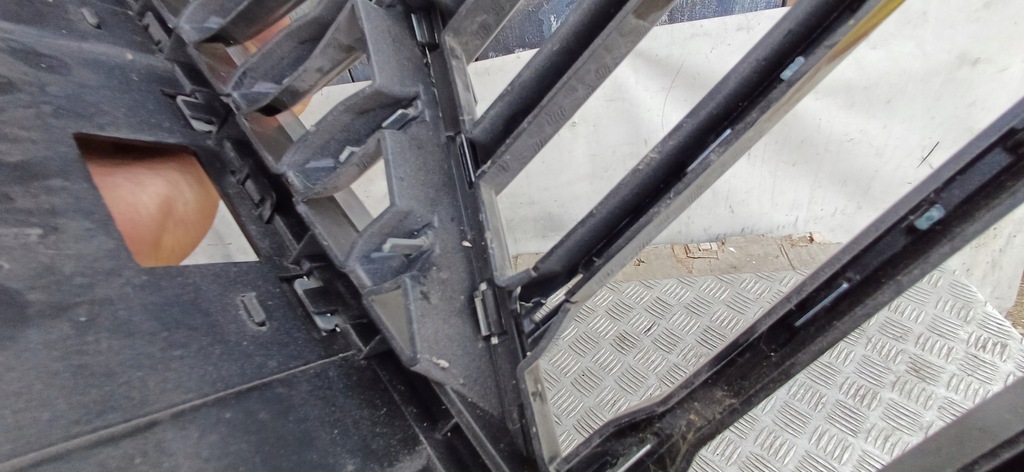 фото №14, Volvo xc60 ii lift решётка радиатора решётка радиатора радиатора 32291019