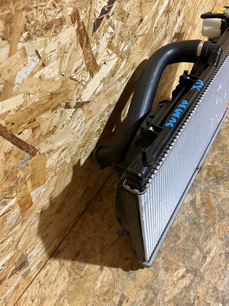 фото №11, Радиатор + вентиляторы subaru xv crosstrek 2022 rok 1.6 бензин оригинал