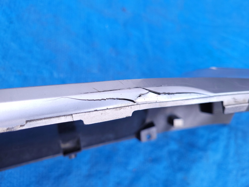 Купити Kia x-ceed | дифузор спойлер накладка вихлоп хром бампера задній 86671-j7ca0