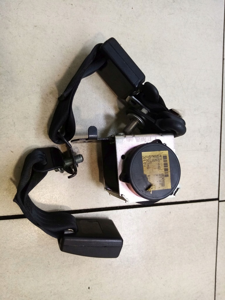 фото №1, Pas безопасности средний задняя mazda 3 1.6 tdci