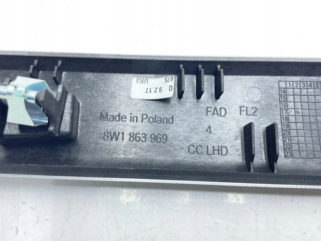 фото №6, Audi a4 allroad b9 2017 декор туннель среднего