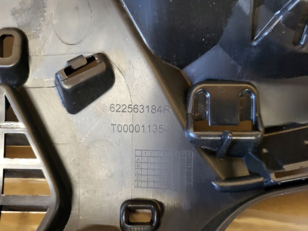 фото №4, Renault clio iv 4 решётка радиатора решётка радиатора новый оригинал!