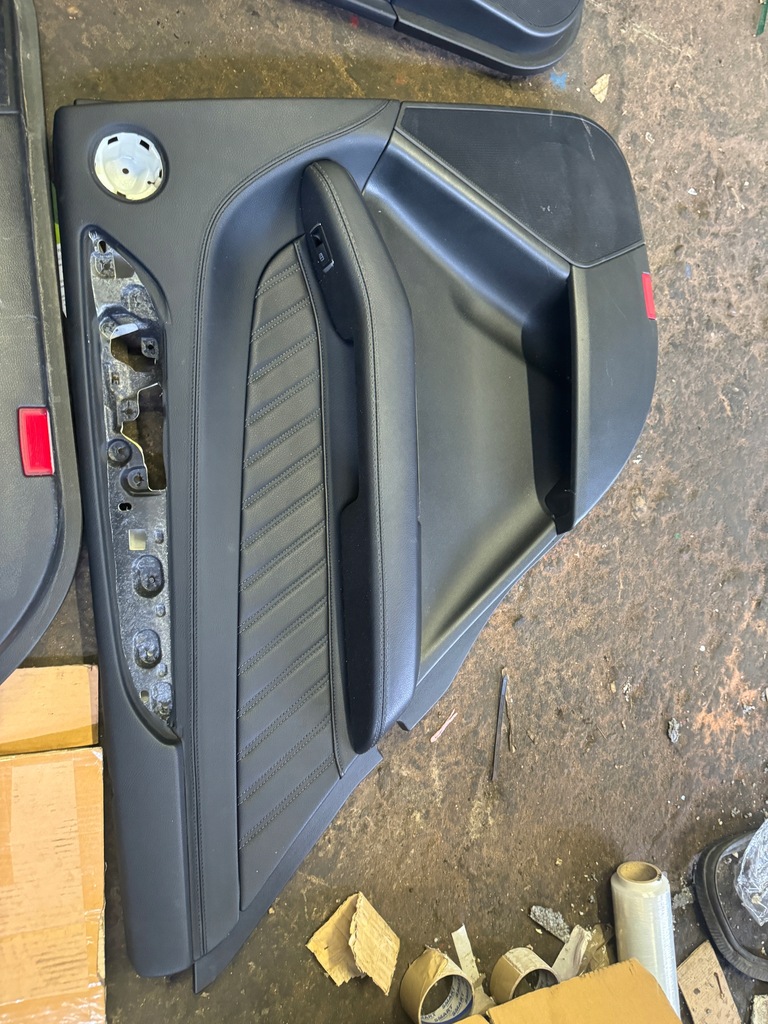 фото №10, Mercedes w166 gle amg кожа обивка сиденья заднее сиденье сиденье комплект 2017r