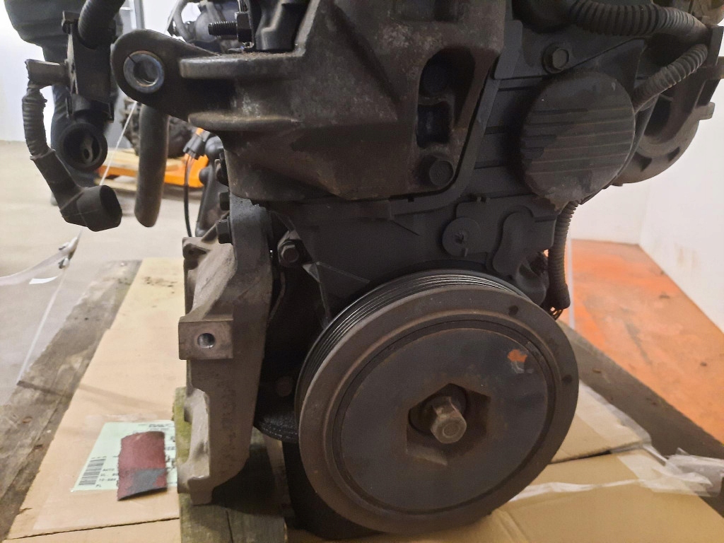 фото №8, Honda civic vii lift 1.4mt 90km sport hb 03-05 двигун бензиновий d14z6 d14z6